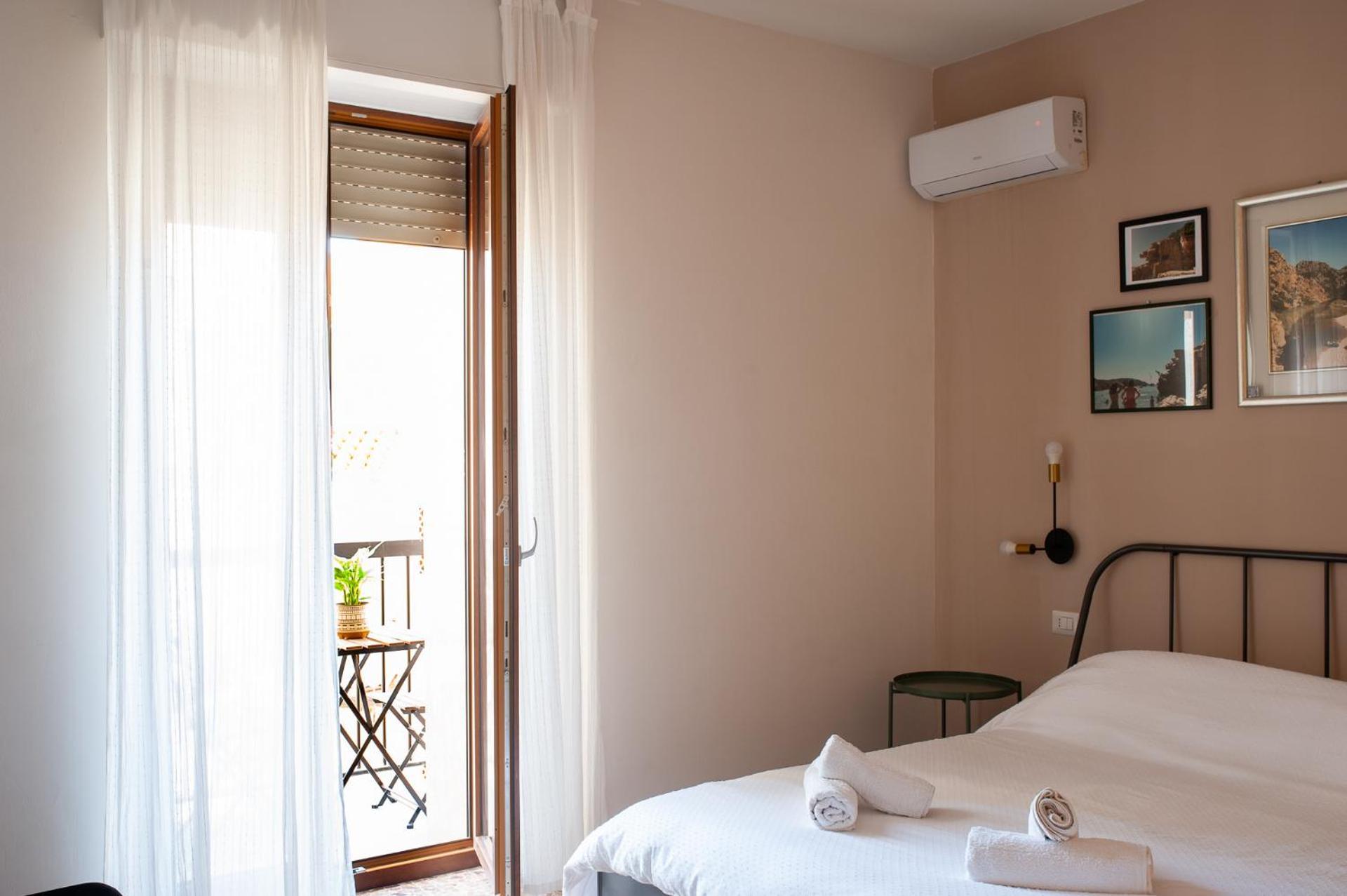 Four Rooms Alghero Esterno foto